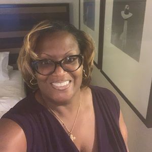 Meet your Posher, Shelley